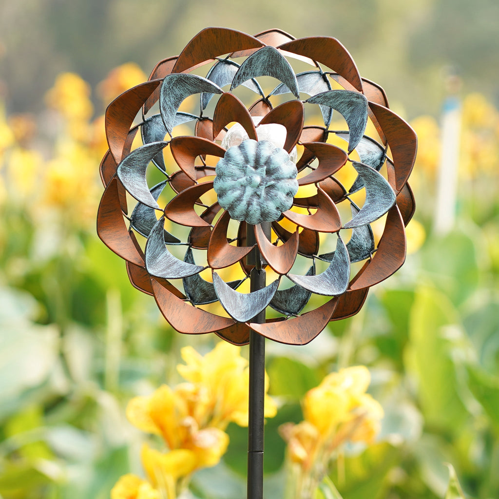 Retro Zinnia Solar Wind Spinner